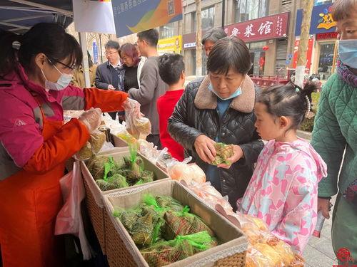 唐山花店吃瓜群众视频,揭秘花店日常与邻里互动