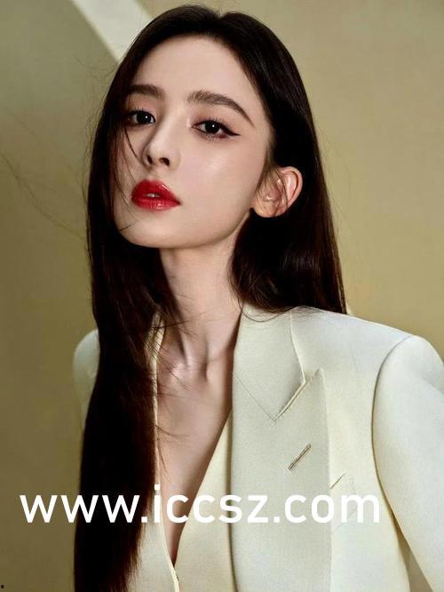 林允儿吃瓜爆料视频大全,明星幕后那些事儿